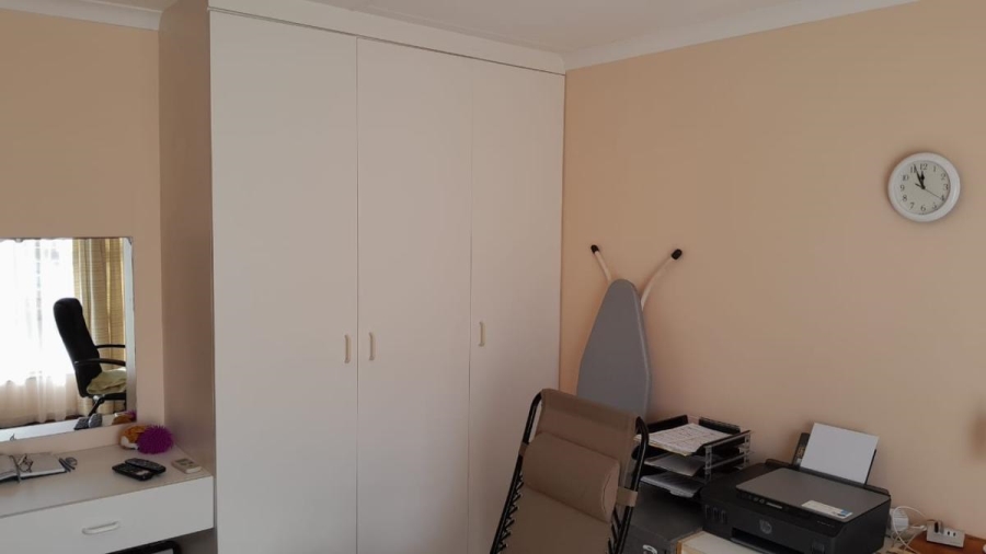 3 Bedroom Property for Sale in Dana Bay Western Cape